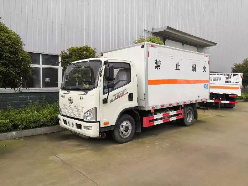 蘇州到大興區(qū)危險品運(yùn)輸