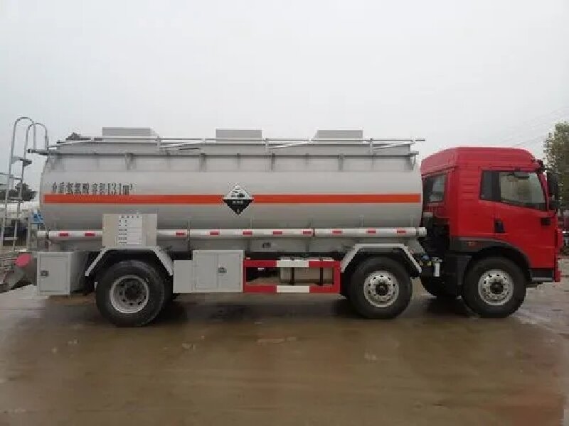 蘇州到伊犁哈薩克自治州危險(xiǎn)品運(yùn)輸